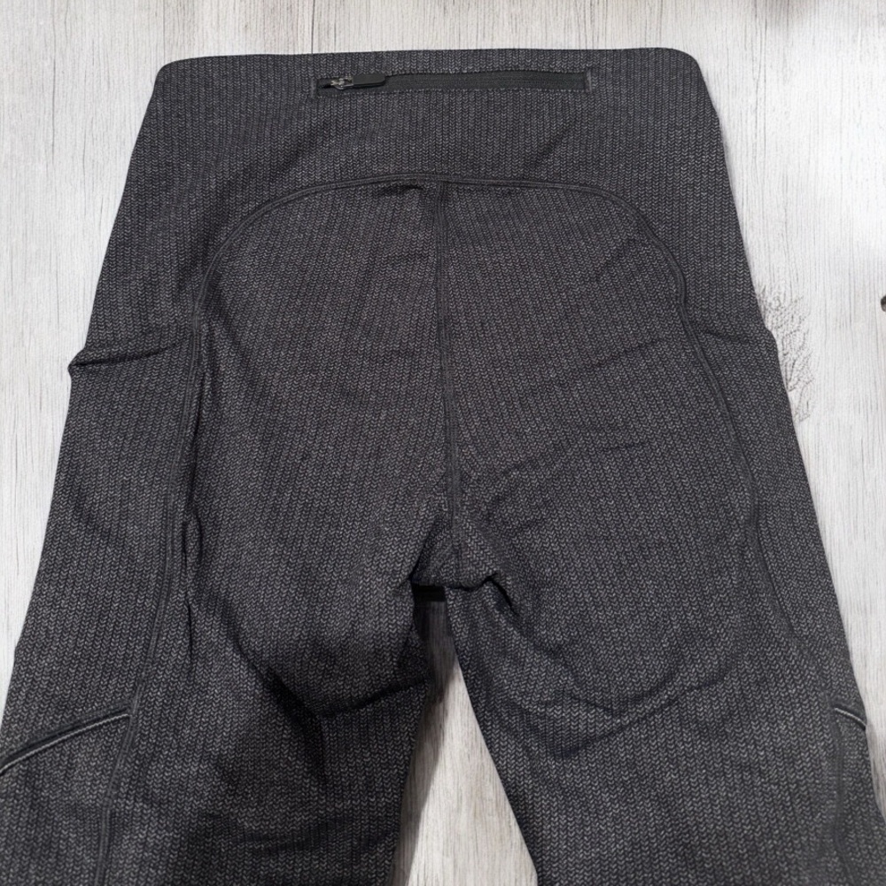 Lululemon Speed Up Mid-Rise Tight 28" - Dark Grey - Picture 3 of 4